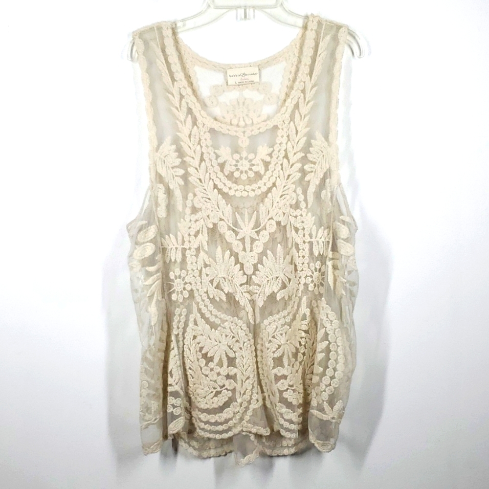 Bobbie Brooks Embroidered Lace Top L